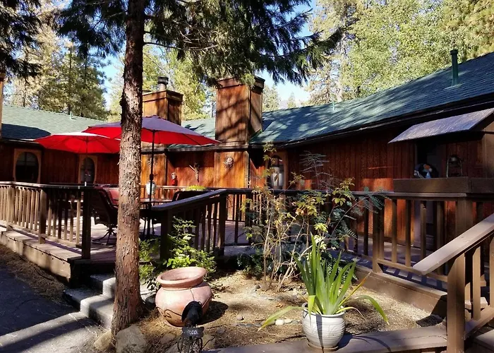 Strawberry Creek Inn