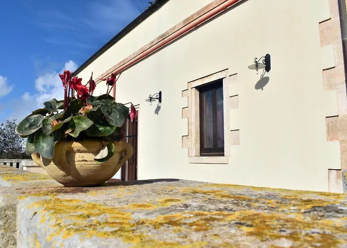 Domus Aurea Resort