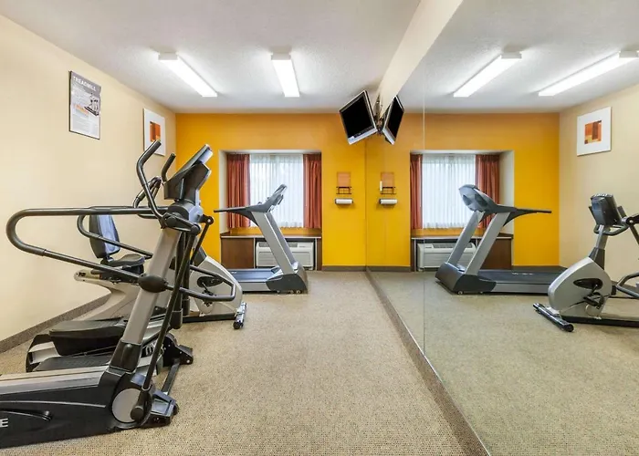 Microtel Inn & Suites By Wyndham Verona
