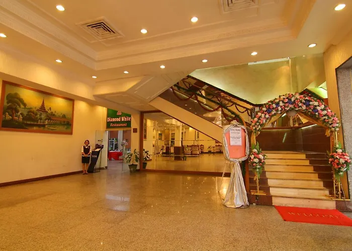 Central Hotel
