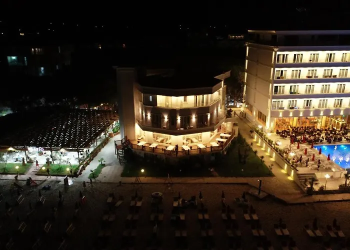Hotel Elesio Golem 