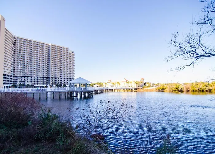 Laketown Wharf