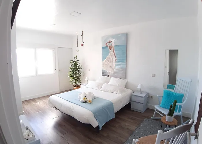 Ananda Beach Rooms - Castillo de Peñiscola