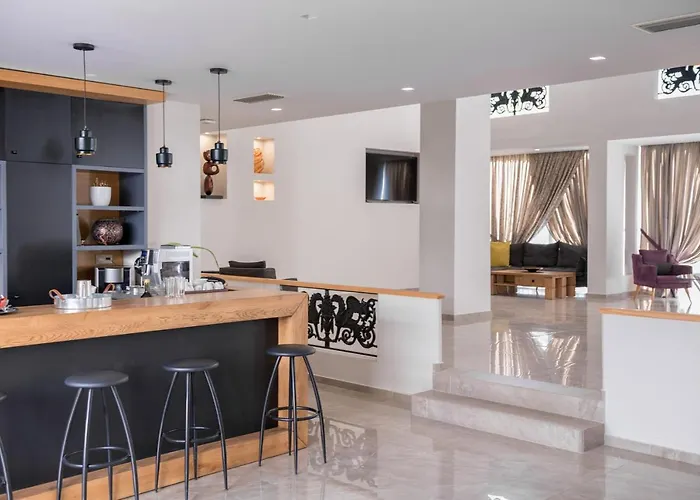 Irini Hotel