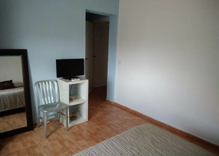 Hostal Portucale - Badajoz Hotel