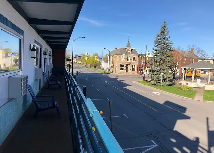 Niagara Parkway Court Motel