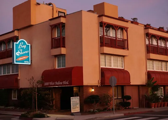 Bay Shores Peninsula Hotel