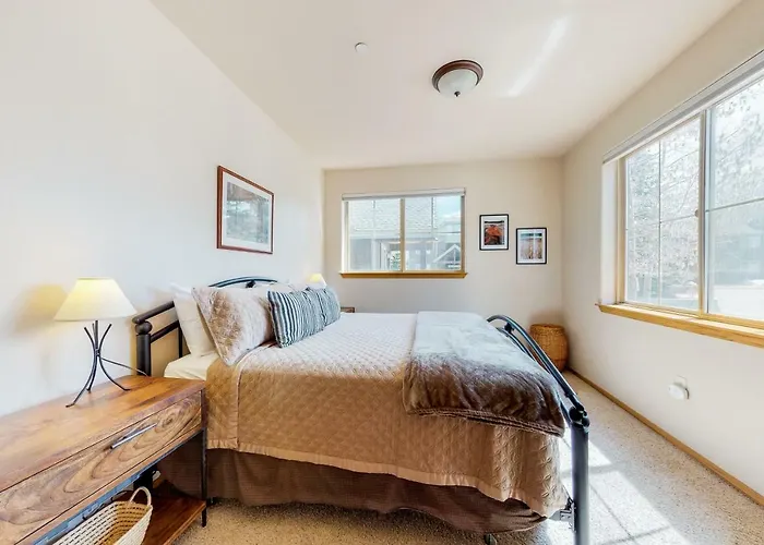 Tarn Landing B7 Apartment Frisco