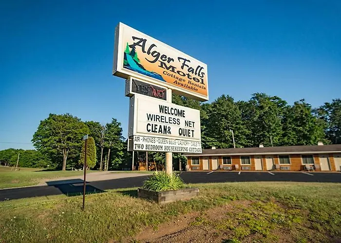 Alger Falls Motel Munising