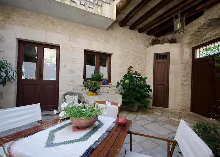 Residence Erice Pietre Antiche