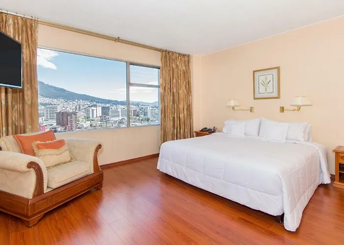 Hotel Tambo Real