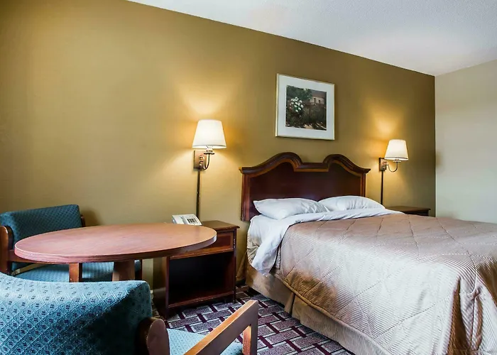 Rodeway Inn Concord