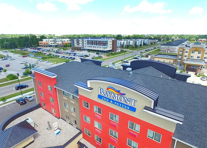 Baymont By Wyndham Grand Forks