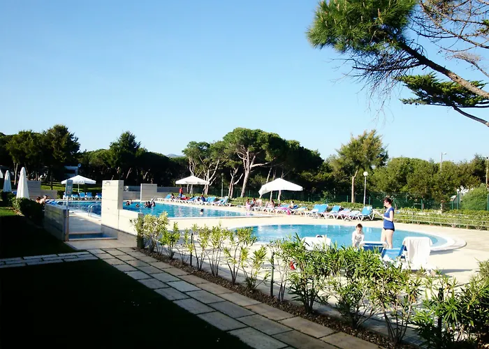 Orbitur Guincho Bungalows - Caravan Park Cascais