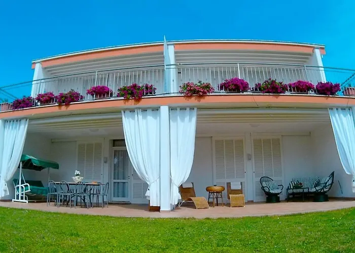 Villa Regina B&B Nettuno