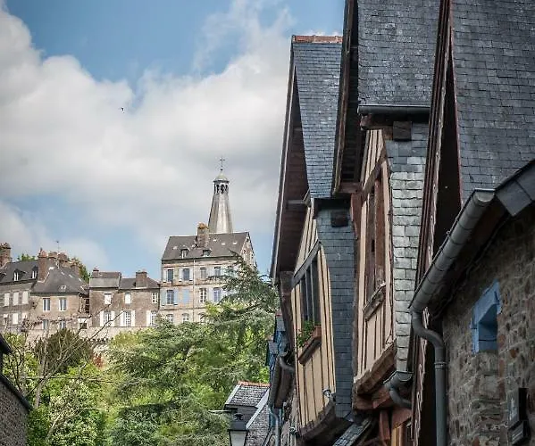 Hôtel particulier Le Mercier de Montigny -Une nuit sur les remparts-