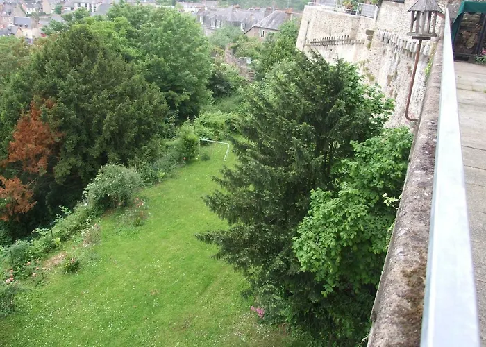 Hôtel particulier Le Mercier de Montigny -Une nuit sur les remparts-