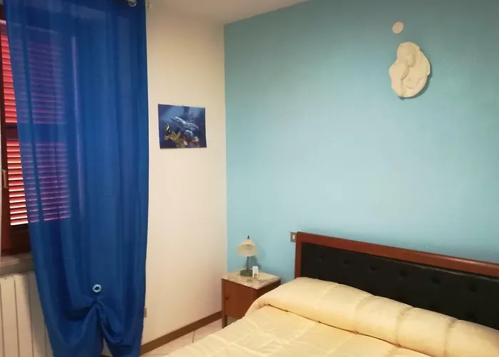 Affittacamere Lo Scoiattolo Di Mannocchi Lorella Porto SantʼElpidio