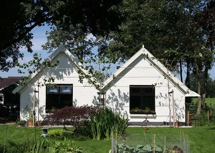 Bed & Breakfast De Lindehoek
