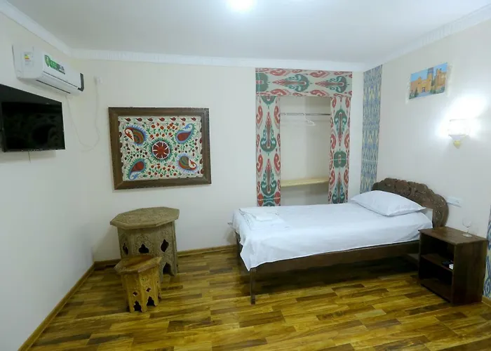 Polvonnazir Guest House