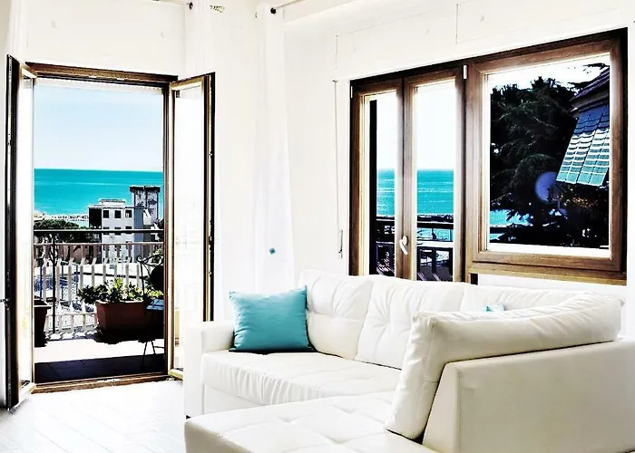 Bed and Breakfast Damahouse Formia