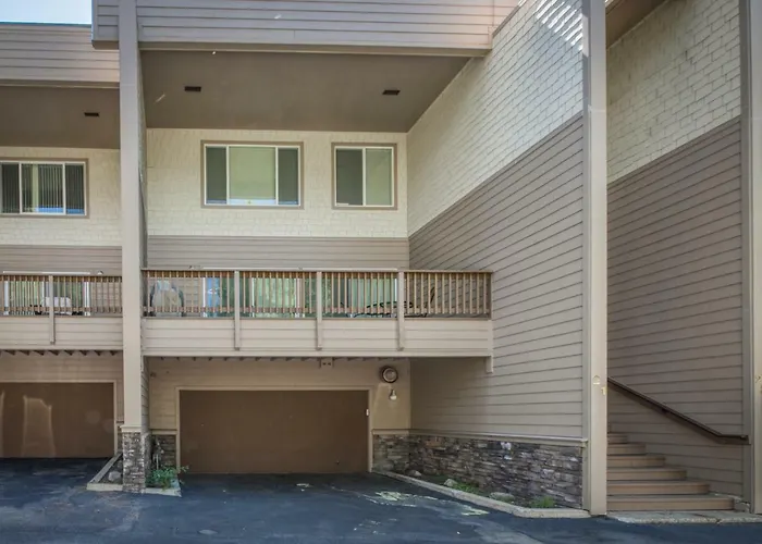 Cedars West Apartment Incline Village