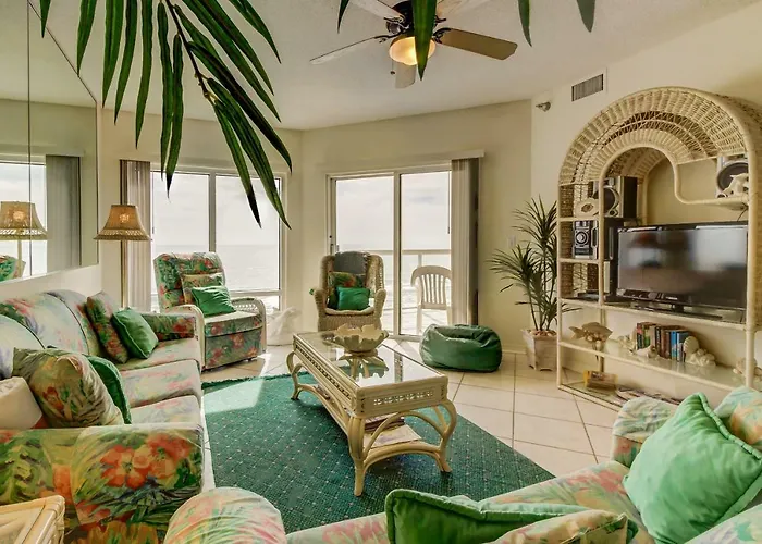 Beachy Beaut At Emerald Isle