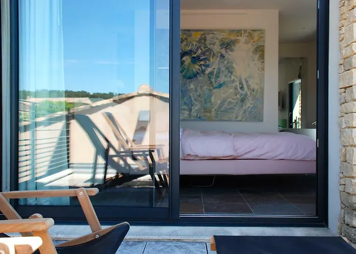 BB 12 LUBERON chambres d'hôtes contemporaines Gordes