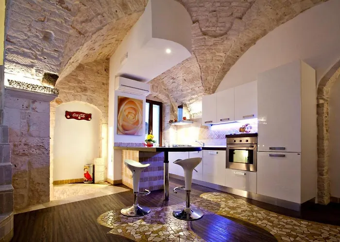 L'Angolo di Gaudì, casa Milà Putignano
