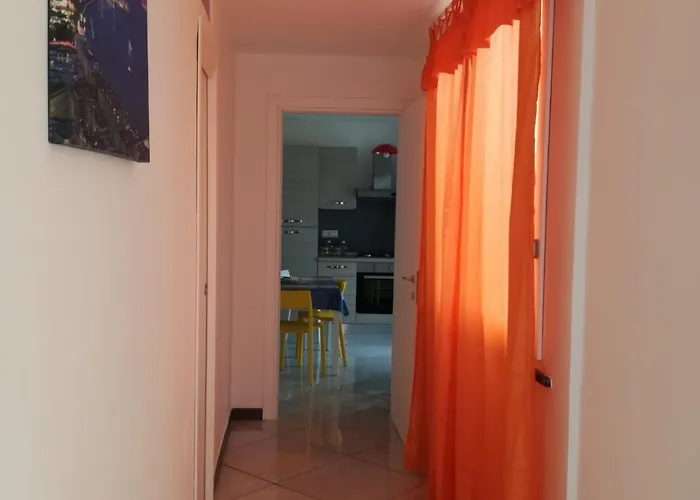Dalla Maestra Lucia Procida