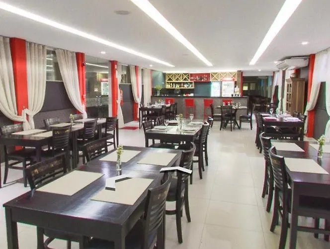 Maktub Hotel