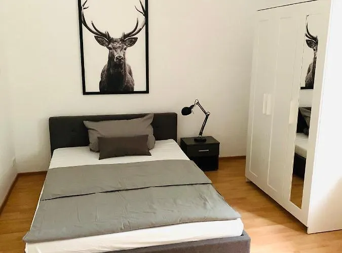 Danilos Boardinghouse