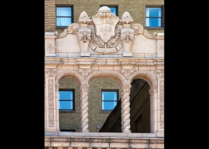 Bigelow Hotel And Residences, Ascend Hotel Collection