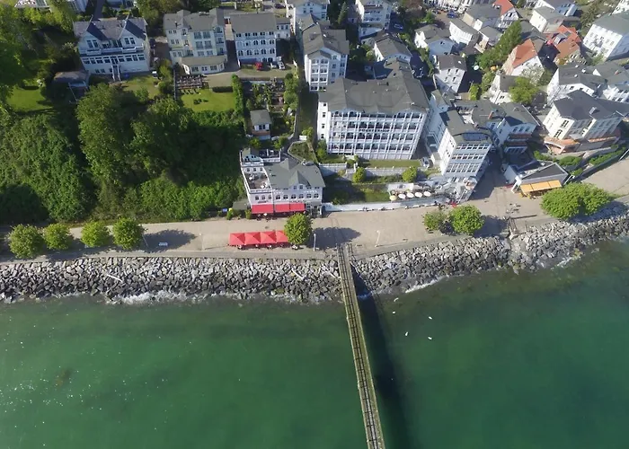 Faehrblick - Pension Direkt Am Wasser Sassnitz