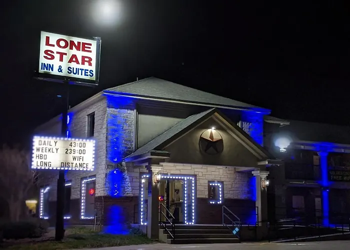 Lone Star Inn & Suites