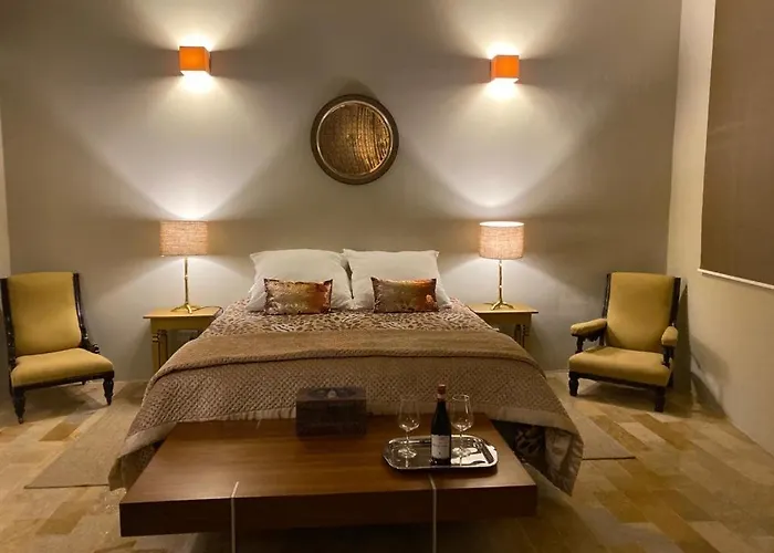 Sliema La Loggia Suites