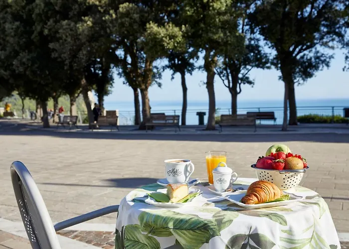 Hotel Alemar Sirolo