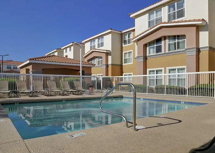 Homewood Suites Phoenix-Scottsdale