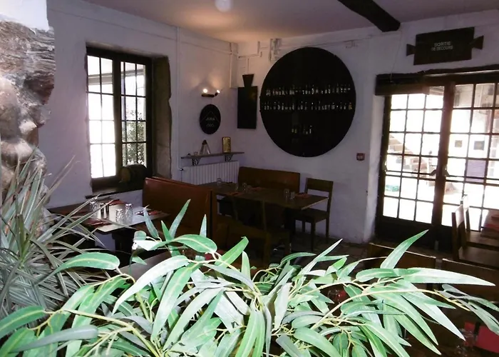 Hotel Le Relais Des Vieilles Postes à Les Avenières