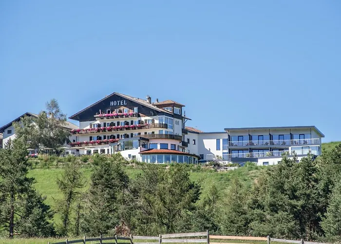 Hotel a Nova Ponente