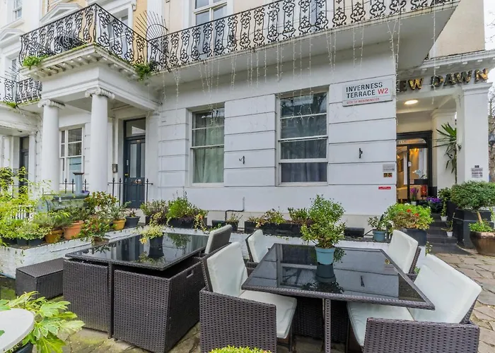 New Dawn Hotel London