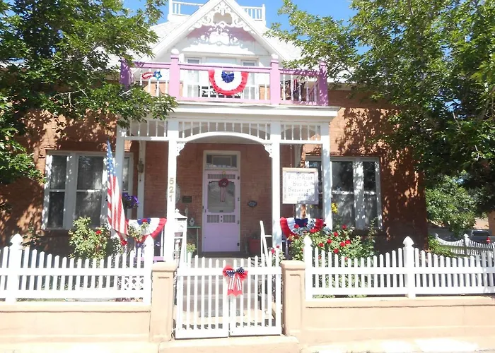 Violet Rose B&B Winslow
