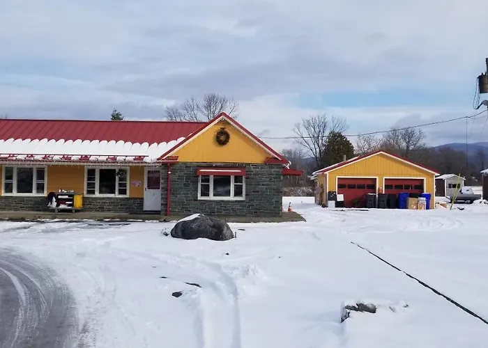 Middlebury Sweets Motel