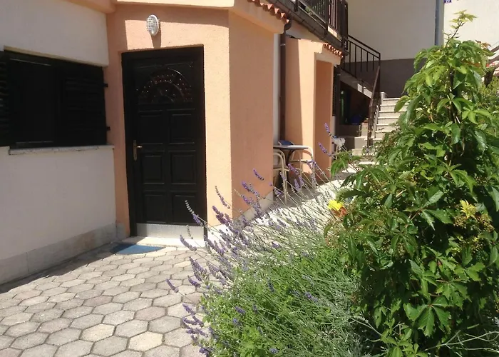 Guesthouse Aotearoa Premantura