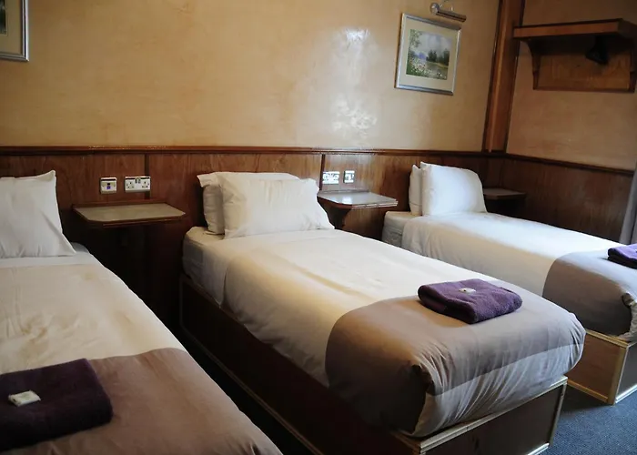 Cricklewood Lodge Hotel