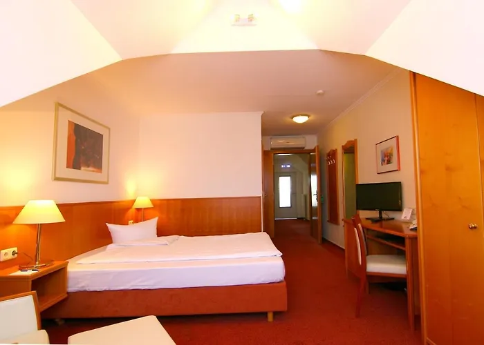 Vinothek Hotel - Boardinghouse Bensheim