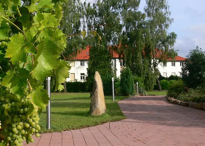 Christliche Gaestehaeuser Weinstrasse