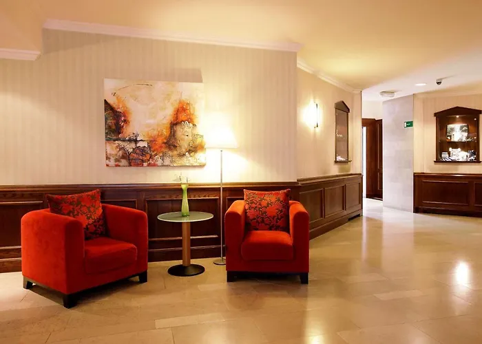 Nh Gent Sint Pieters Hotel