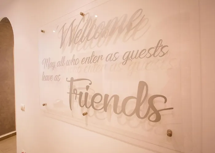 Affittacamere E Appartamenti - Rent Rooms And Apartments Le Camere Nel Corso - Adults Only La Spezia