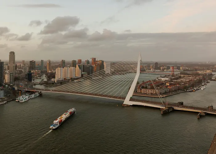 Rotterdam Hotels
